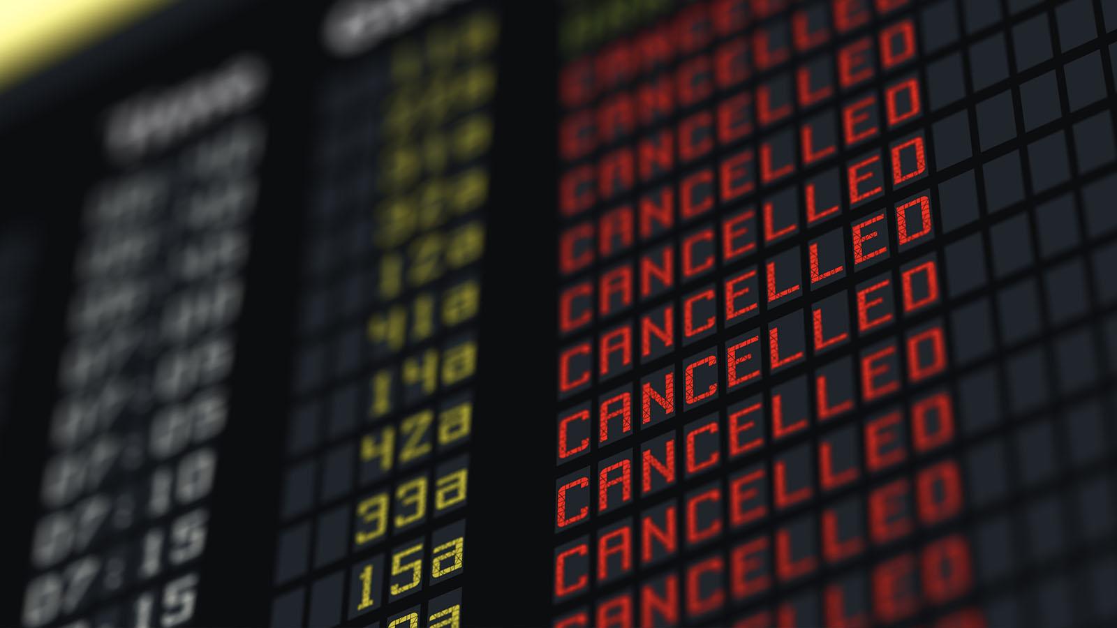 Thai Airways Cuts Flights as Bangkok Flood Disruptions Ease